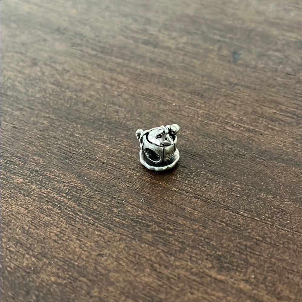 Silver Charm mouse teacup Bead